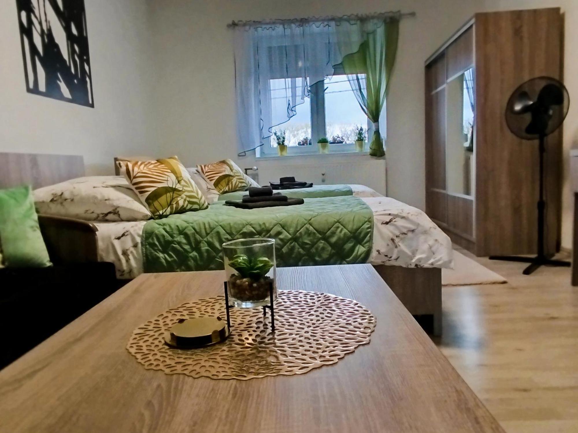 Apartma Vrbice Bohumin Luaran gambar